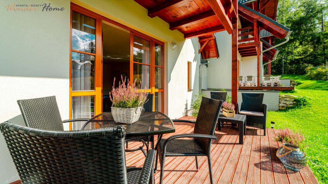 Wonder Home - Domki Gorskie Z Kominkami, Bezplatnym Parkingiem I Placem Zabaw Na Terenie Kompleksu Karpacz Exteriör bild